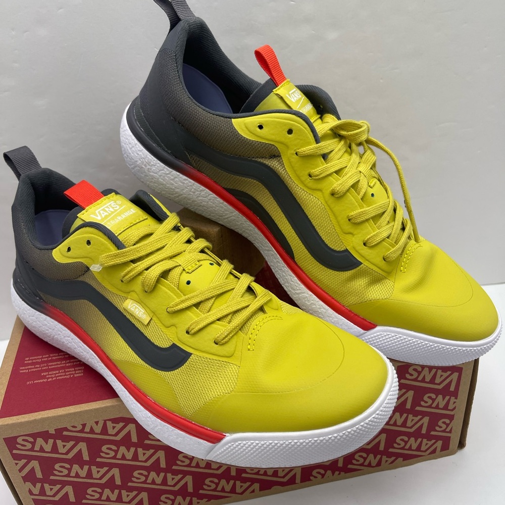 Vans WMNS Mte Ultrarange Exo
Sulphur
VN000CWCD2P Sneakers - Picture 10 of 16